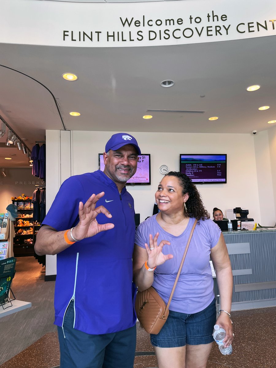 Wow! The dust has finally settled, and we can announce that 5,579 people attended our Flint Hills Festival this past Saturday, including <a href="/CoachJTang/">Jerome Tang</a> and his wife. Thank you to everyone for your support!
#KStateMBB #kstate #tangtime #hangwithtang