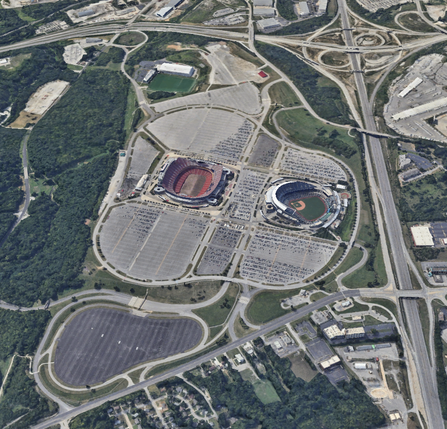 Those attending Beyoncé's Renaissance Tour in Stockholm tonight will have access to 9 buses, 4 trains, and a tram line. The Kansas City and Louisville stops are served by a single bus located 15 minutes away on foot, with headways of over 30 minutes. We gotta do better.