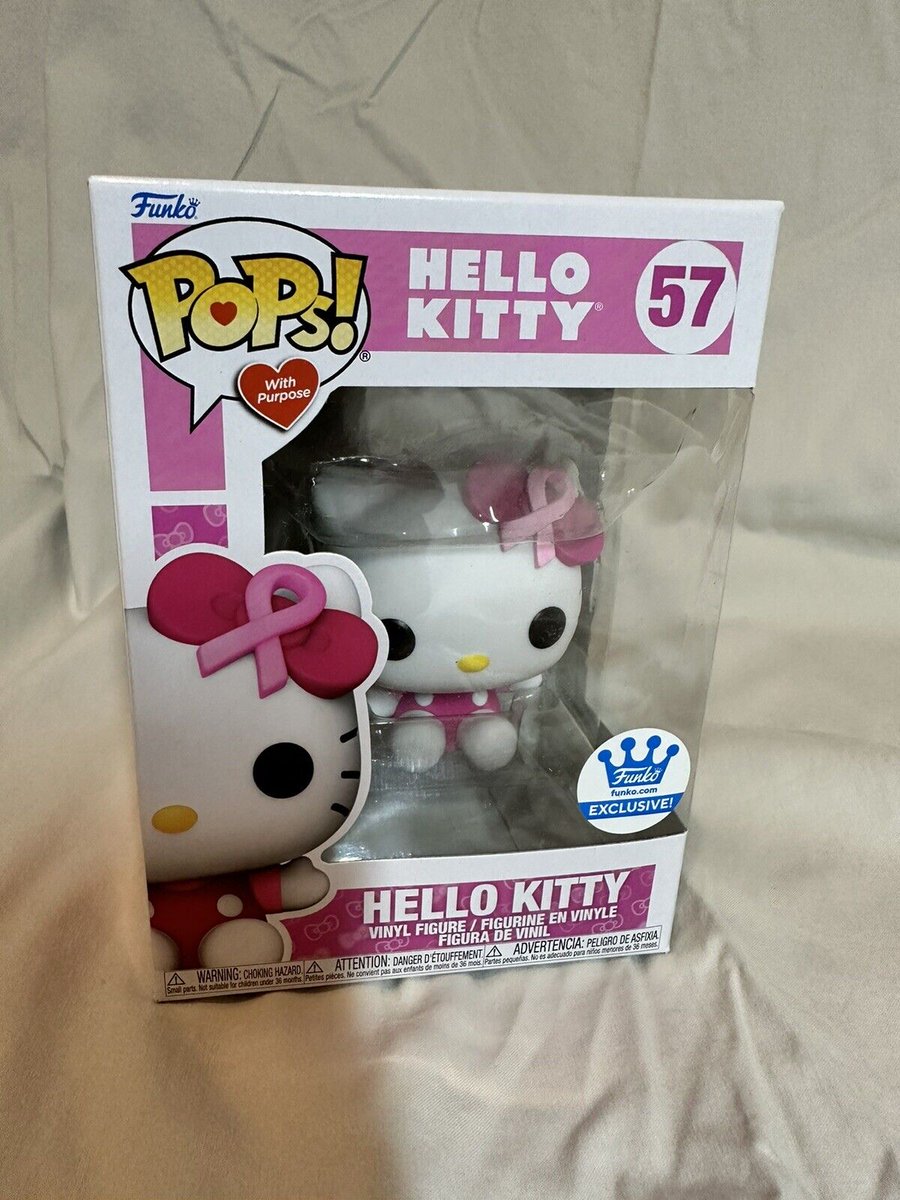 dunkingleo's tweet photo. I don't understand the people who are against pink mercy coming back 
Like for returning a "pink pixel" we can raise millions to find a cure for cancer 🤷‍♀️
#BringBackPinkMercy 

Btw you can help a lot buying this little cute funko! https://t.co/nJyBBPnzLB