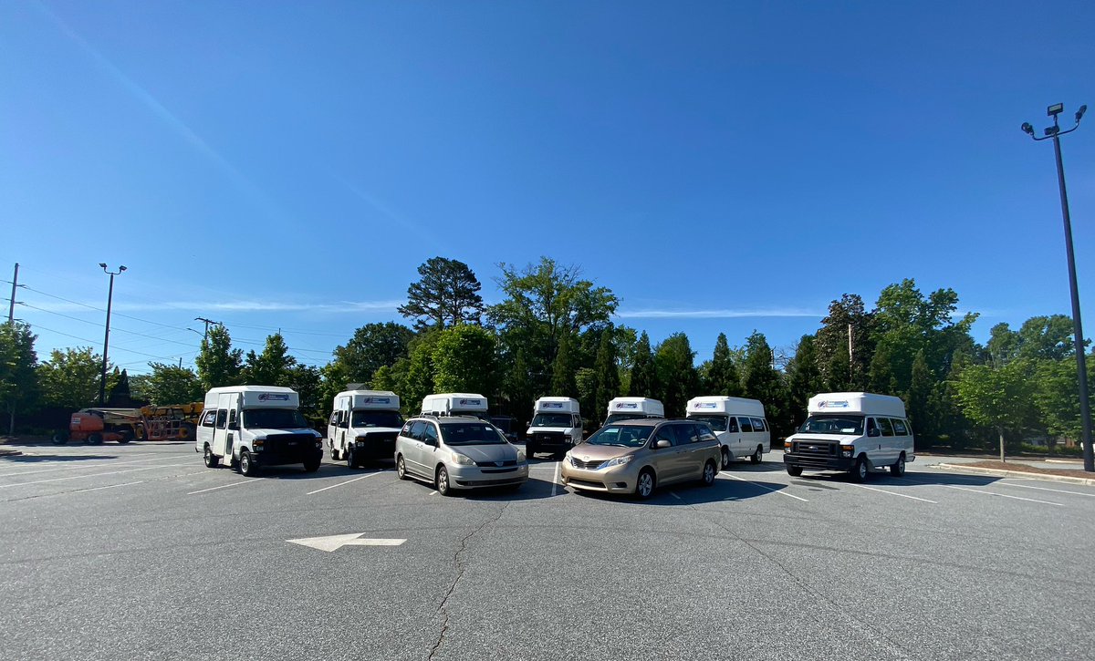 cjmedical's tweet photo. Pictures this past weekend of Graduation Transportation for the Grandparent & Families over at High Point University- ππ
#CJPride https://t.co/hJtAUbcXKS