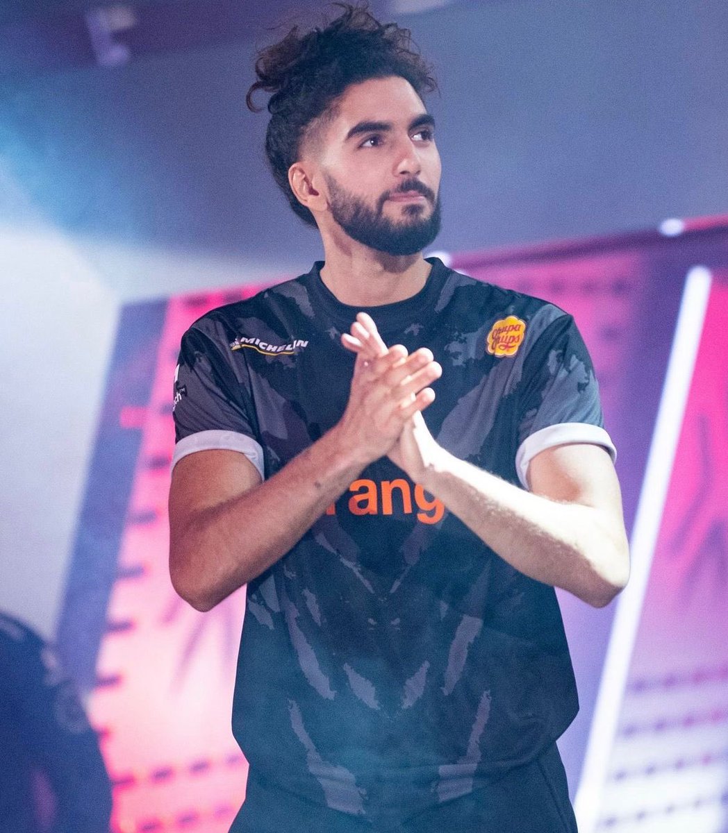Tomorrow vs FNATIC ⚔️

QUE LA WIN PAS D'AUTRES CHOIX 

 #KCORPWIN