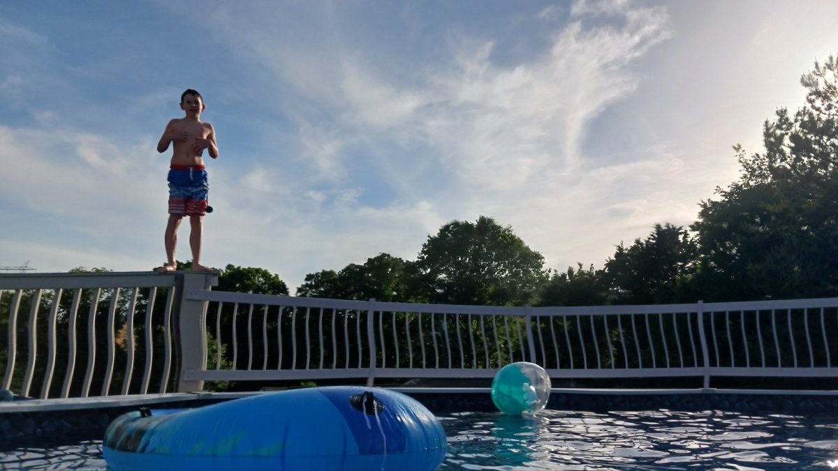 LDQsports's tweet photo. Opening Day 2023.
#PoolSZN is finally here.
π https://t.co/zWUCU09Rek