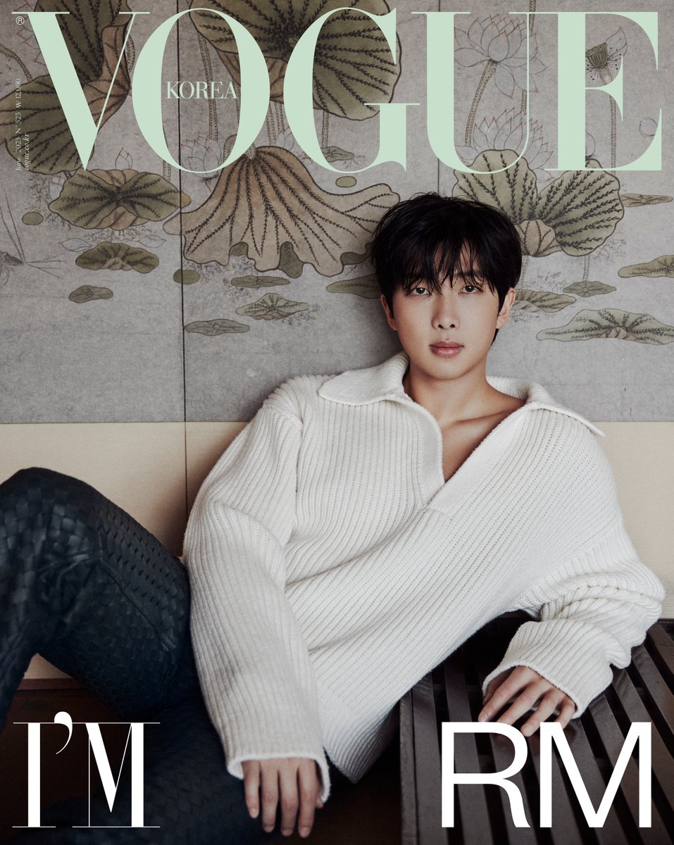 #협찬 #VogueCover #June #RM 그 여름, 그 자리의 RM 방탄소년단 RM의 세계는 고유하고 공고합니다. 대체불가한 RM과 함께하는 <보그 코리아>의 6월, 여름의 시작. RM on a summer day The distinct and undisturbed world of RM. Vogue Korea kicks off summer and June with irreplaceable RM.