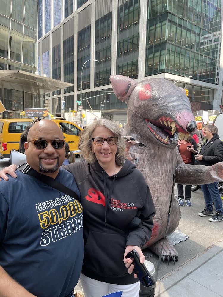 SDCweb's tweet image. SDC was proud to make the WRITE choice and stand in solidarity on the #WGAStrike picket line at Hudson Yards in NYC ✊ @WGAEast #WGAstrong #UnionStrong