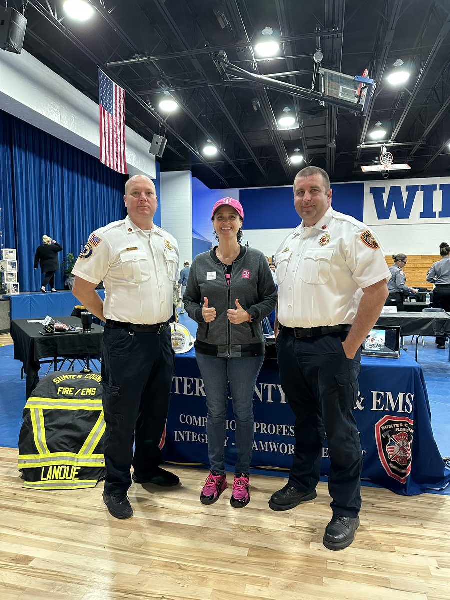 Cristina7Varela's tweet photo. We had a wonderful time at the Sumter County Senior Hiring Event! We had the opportunity to meet some of our local heroes, as well as meet some of our future rockstars 🤩 @DevonRojas22 @janellexperez @david_erwin80 @cannlee17 https://t.co/mqnRkEkONm