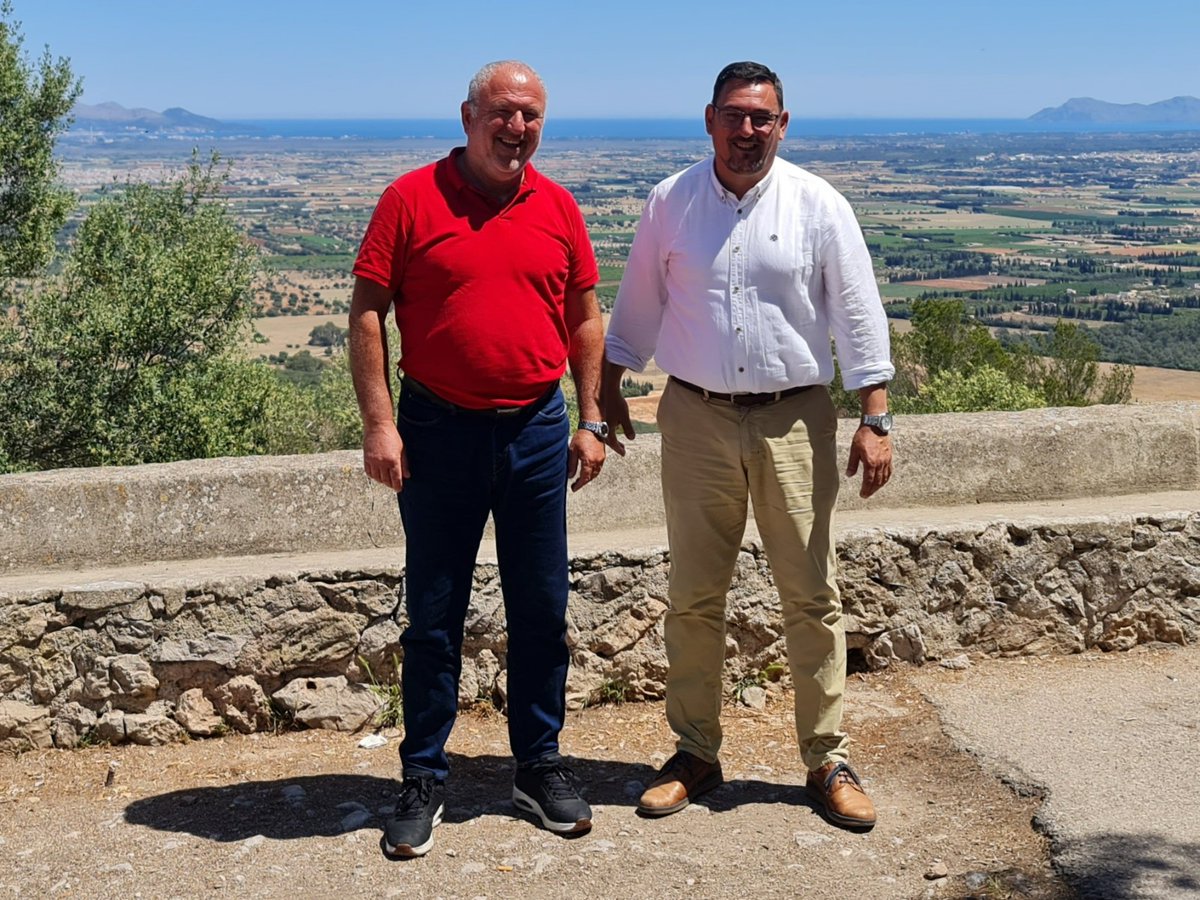 CantallopsJose's tweet photo. #perbalears a casi totes ses illes.
#eivissaperbalears
#Mallorcaperbalears
#Menorcaperbalears https://t.co/MVhmUvqr6O