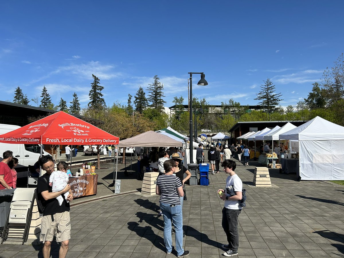 City of Sammamish on Twitter "The SammamishMarket has started. Head