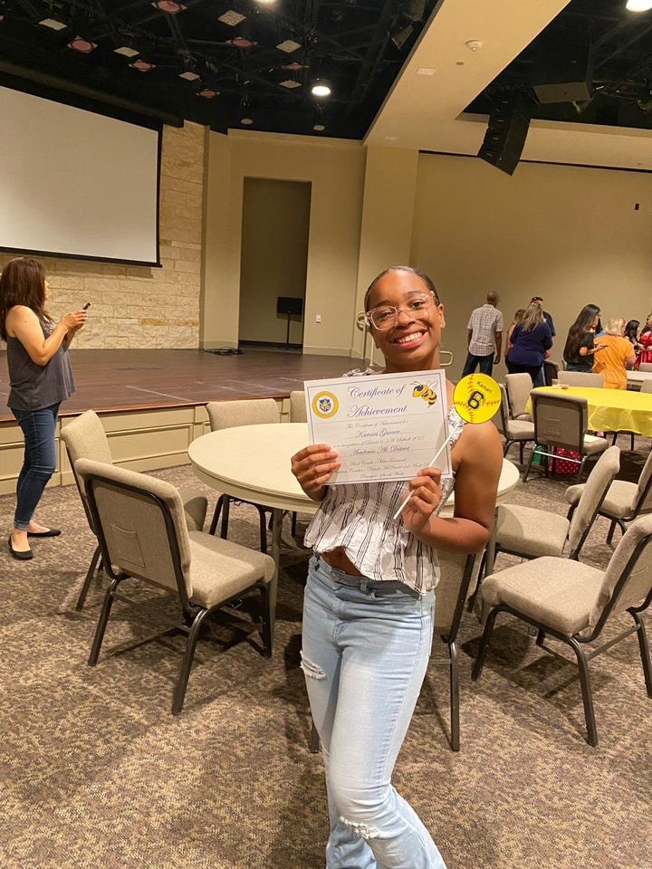 NTXACES16u's tweet photo. Congratulations to our NTX Ace 2026 OF Kamari Garner on her Academic All District Award. Kamari is strong in the classroom and on the field. #AcesStrong πͺπΎπ₯ https://t.co/GgwMYLRUdx