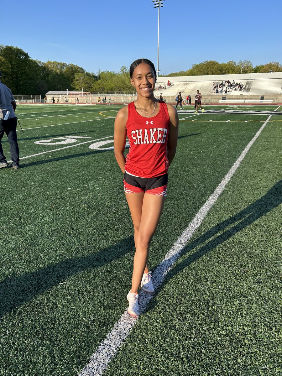 agoody66's tweet photo. Shaker Heights, Lady Raider, Kyla Taress, set a Stadium and PR in pole vault with a jump of 12-0. She was in it to win it. @agoody66 @raidersofshaker @shakerschools https://t.co/OeihmXXtZK