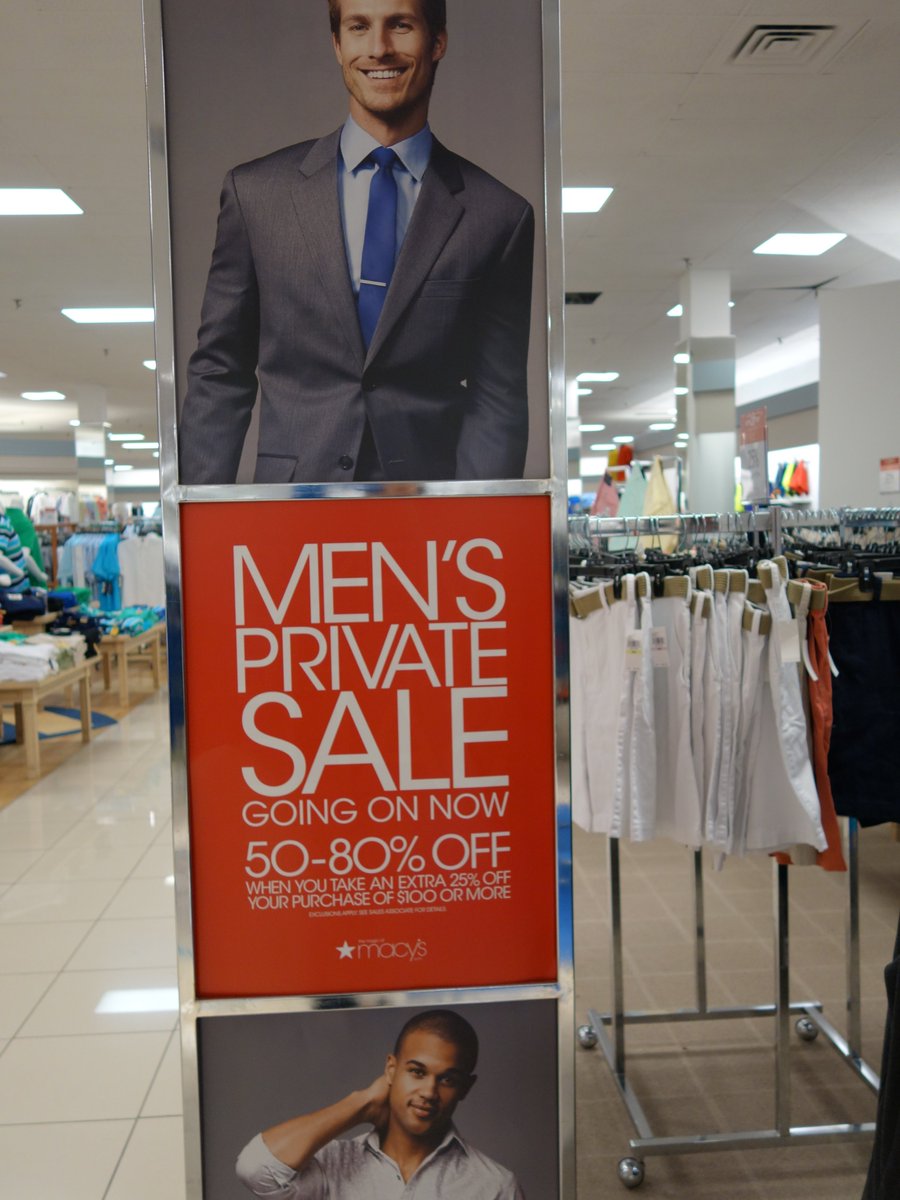 joey_tenor's tweet photo. Am I the only one who sees the irony in sign placement here?  Advertising.  #SaturdayVibes #funniest #signs #laughing #ShowMeASign #MensPrivate #Sale #SaturdayMood #IsItJustMe #sarcasm #SmileAgain #laughter #Macy #Shopping #SalesJobs https://t.co/sfjwYfhvAv