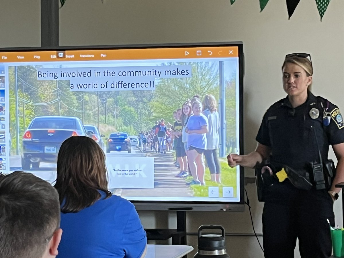 GMS7thmath tweet media