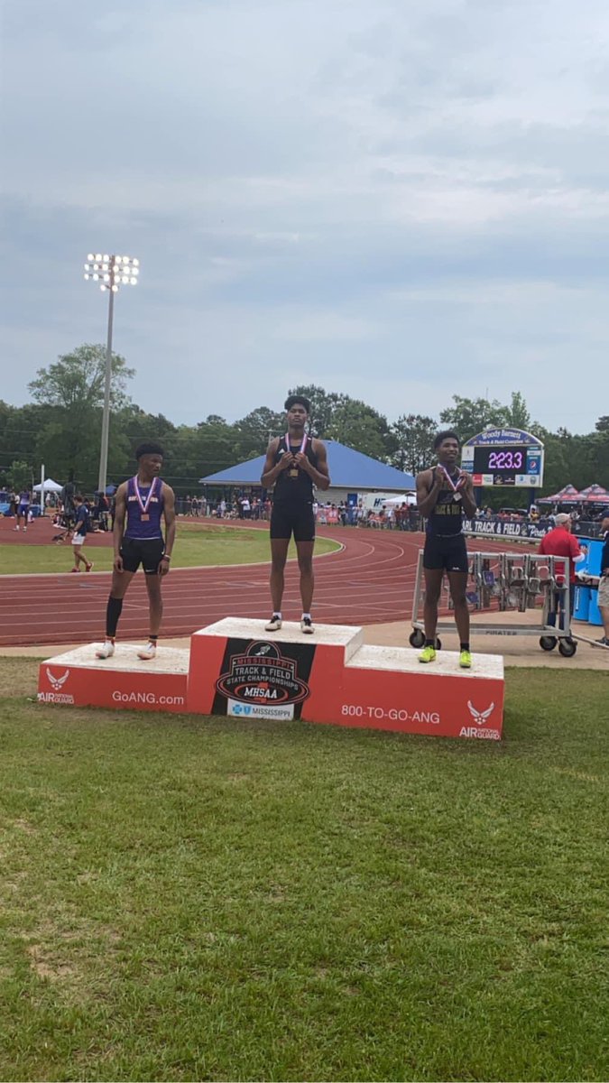 Deuce Knight on Twitter "5A long jump State champion🥇 5A high jump