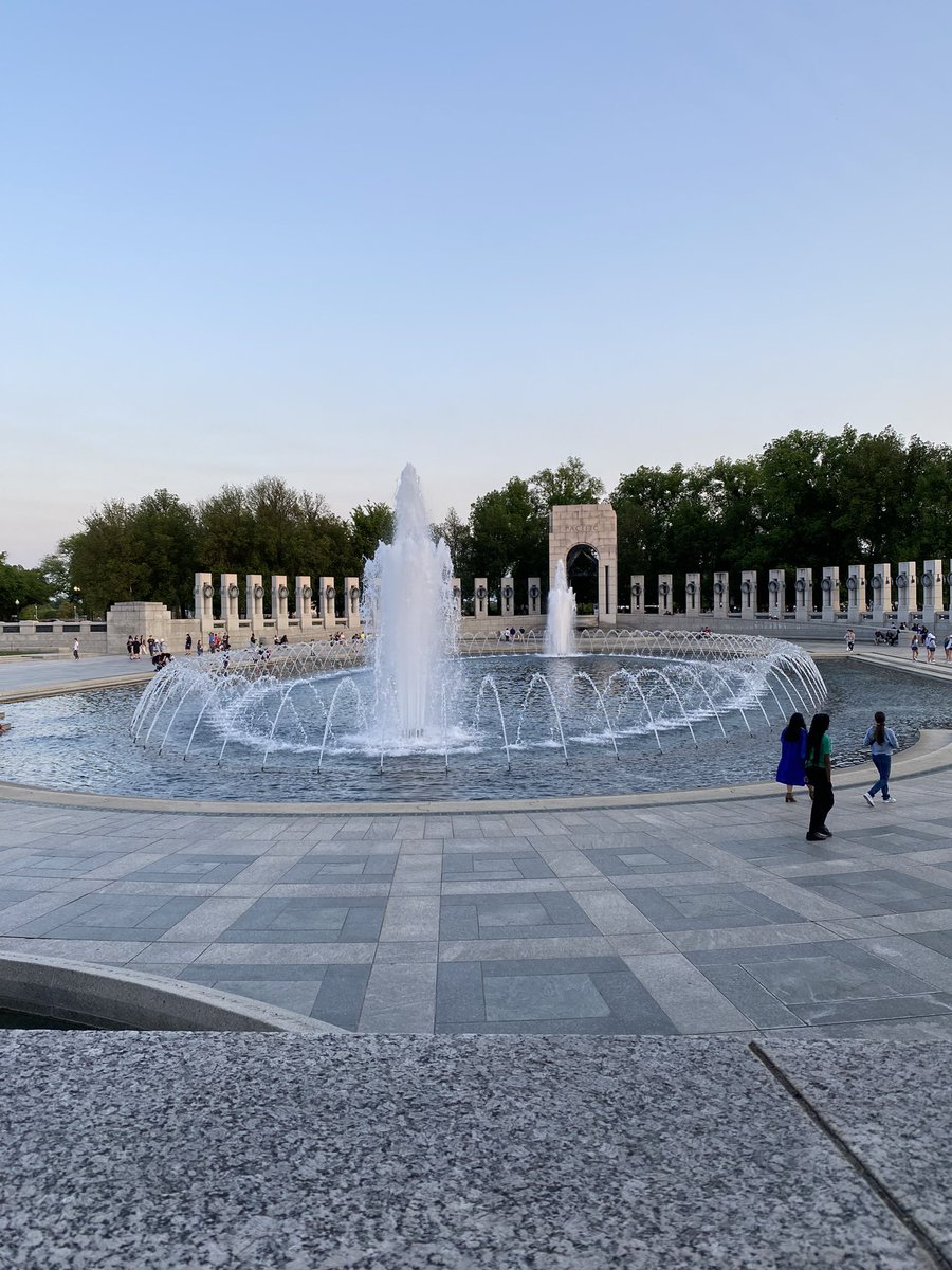 CodyAle's tweet photo. Bus 5 nighttime memorial tour! These 2 group photos were taken in one spot! The kids just turned around! @2023smsdc https://t.co/AiZnuQ4dpN