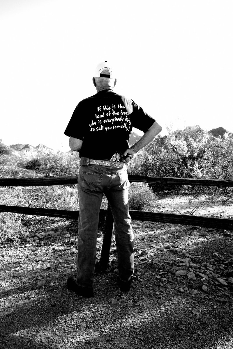 jokemfg's tweet photo. LAND OF THE “FREE” LOOKBOOK IS LIVE

https://t.co/TGwya5ewec https://t.co/gVZnAVxVEU
