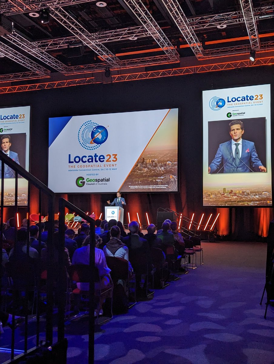 ok_lyndsey's tweet photo. Today am speaking at @LocateConf with Melissa Neville from Australian Spatial Analytics about the work we are doing mapping in the regions with @platfarm_agtech
#Locate23 https://t.co/cJ3YMUAY2w