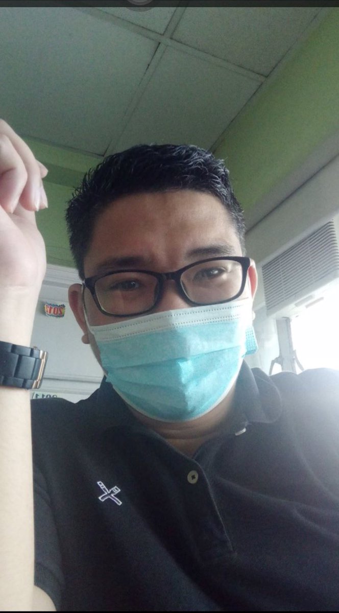 NVR_HaveIEver's tweet photo. Twitter please do your thing. I met this guy on Tinder. He’s a doctor in UP PGH (according to him). If you know this guy please tell him that I’m still waiting for him and if he still care for me (like he cares for his patients) please message me. https://t.co/vpj2Askj5d