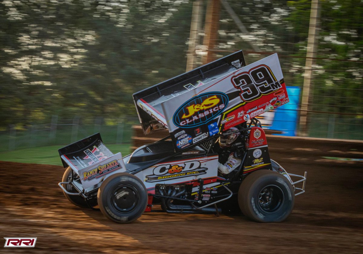 @AnthonyMacri7 goes QuickTime @lincolnspeedway