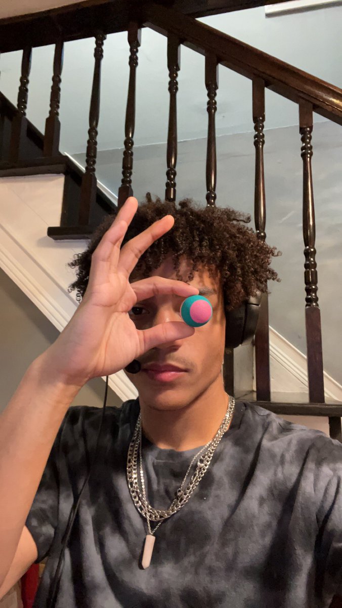 pichxn on Twitter "waffles or pancakes? http//twitch.tv/pichxn"