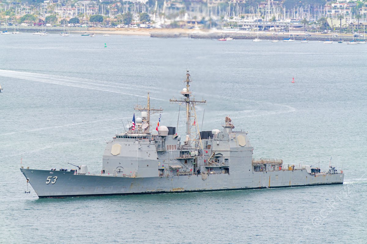 WarshipCam's tweet photo. USS Mobile Bay (CG 53) Ticonderoga-class guided missile cruiser coming into San Diego - May 10, 2023 #ussmobilebay #cg53
SRC: TW-@cjr1321 https://t.co/BzZq9tcfO1