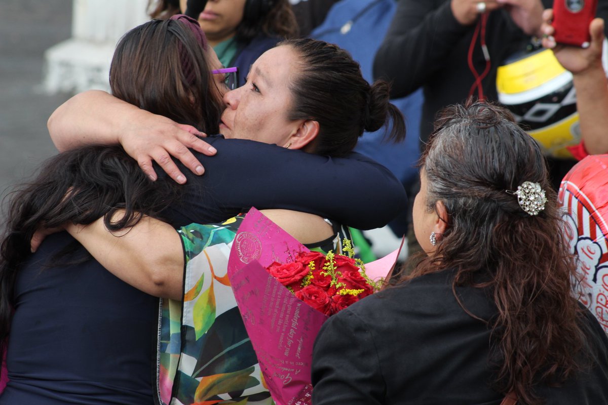 GomezSaracibar's tweet photo. A las que lo son, a las que fueron, 
a las que quisieron y no pudo ser, a las que lo intentan, a las que sin serlo ejercen como tales, a las que tienen instinto, a las que deciden no serlo, 
a todas nosotras creadoras de vida y de vínculos.

#10deMayo2023 💜♀️🎁

2/2 🧵 https://t.co/SipIEeQ3o3