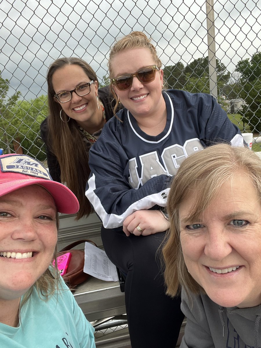 CKrueger💙 tweet media