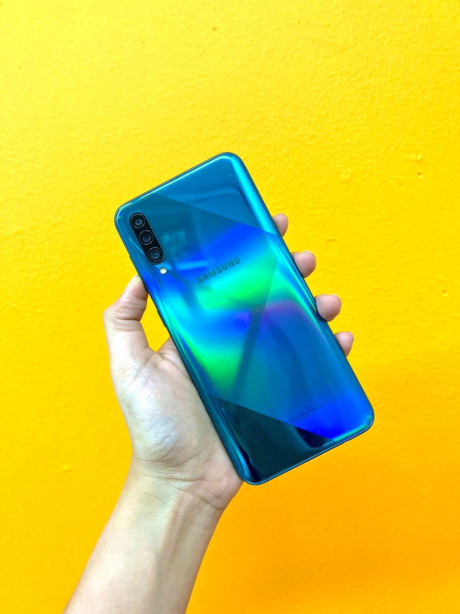 Samsung A50s สีเขียว 6/128GB (6210) เครื่องศูนย์ไทย สภาพสวย 96% จอเบิร์นขอบล่างนิด ไม่มีผลต่อการใช้งาน ใช้งานดีปกติทุกฟังชั่น ไร้รอยตก 
อุปกรณ์:ชุดชาร์จ หูฟัง (เทียบ) 
ราคา 4,800 บาท
#SamsungA50s #ซัมซุงมือสอง #ซัมซุงมือ2 #samsungมือ2 #samsungมือสอง #โทรศัพท์มือสอง #โทรศัพท์มือ2