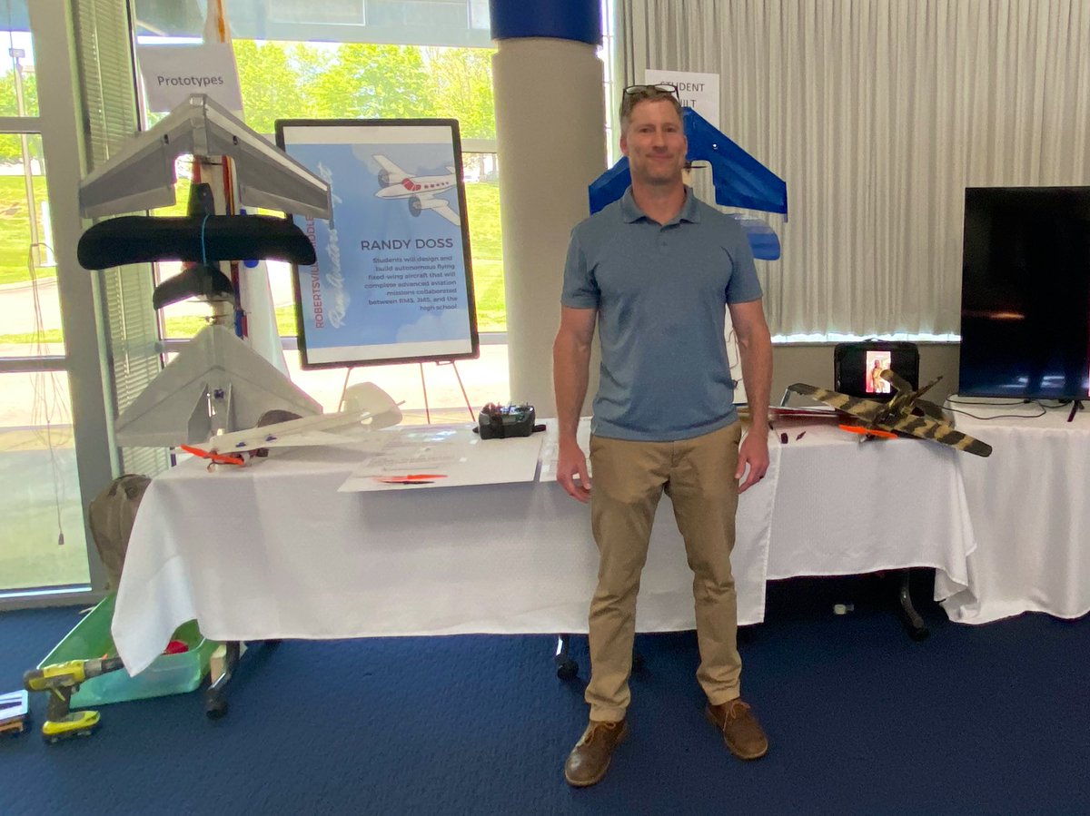 RMSortn's tweet image. Thank you @orpsef for your support of our school!  These grants will have a tremendous impact on our students next year! Such a blessing to be in a community that places a tremendous value on education.  #StudentsFirst #Excellence @ORSchools @RMSORPTSA @FriendsofORS