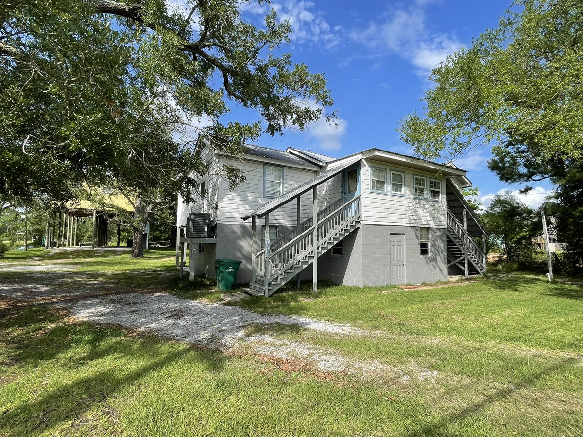 went back &amp; forth over a yr with the owner on these 2 properties. Originally 385k was his initial offer. I shot for 350k and was turned down. A year later he called me asking for 250k because he was in a bind. Two Airbnb I own down the st currently cash cows. These should follow