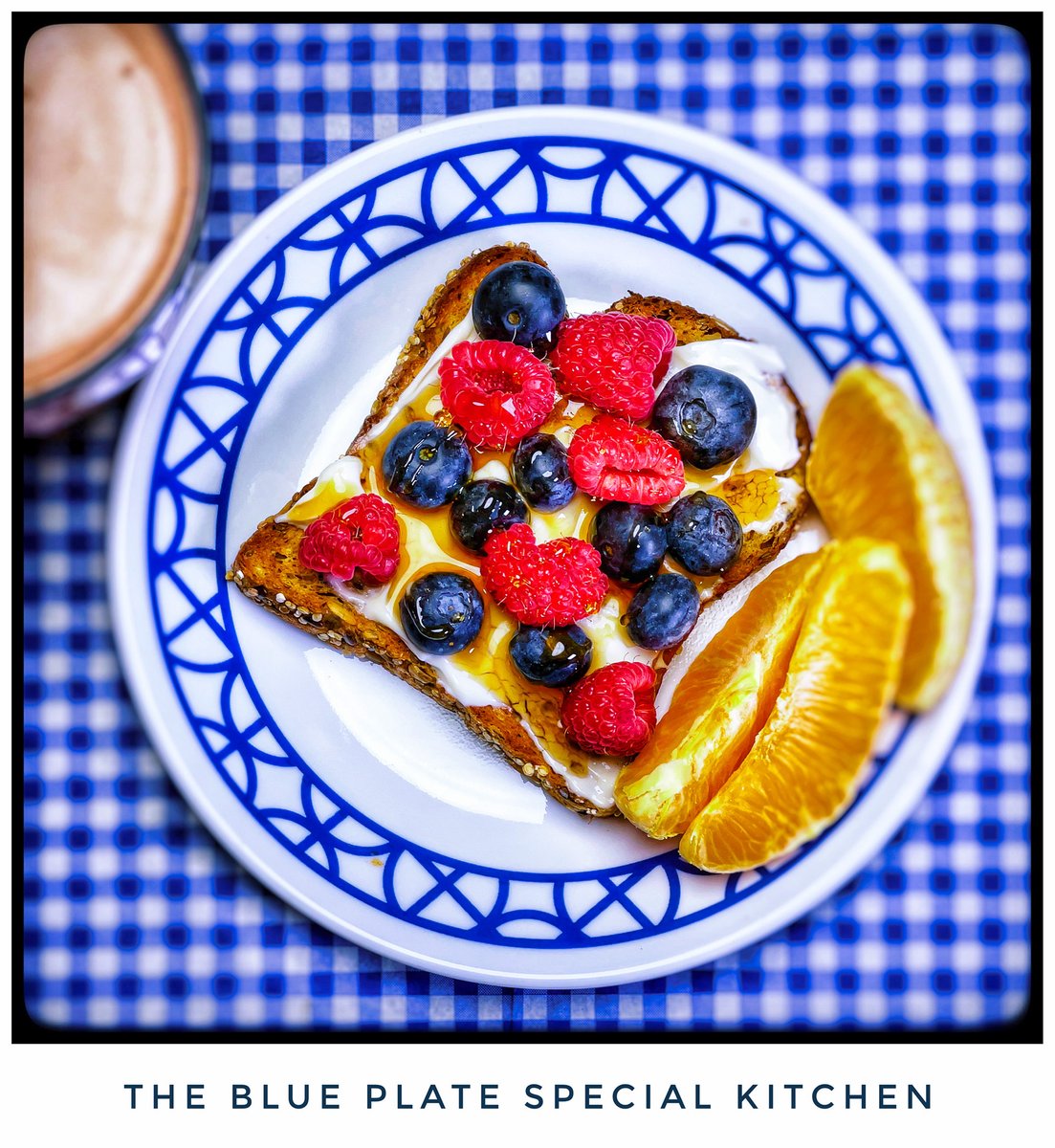 blueplatecookin's tweet image. Protein bread toast with cream cheese, spiced honey, and fruit. Protein smoothie. #proteinbread #creamcheese #spicedhoney #proteinsmoothie #blueplatespecialkitchenbreakfast #blueplatekitchen #blueplatespecialkitchen