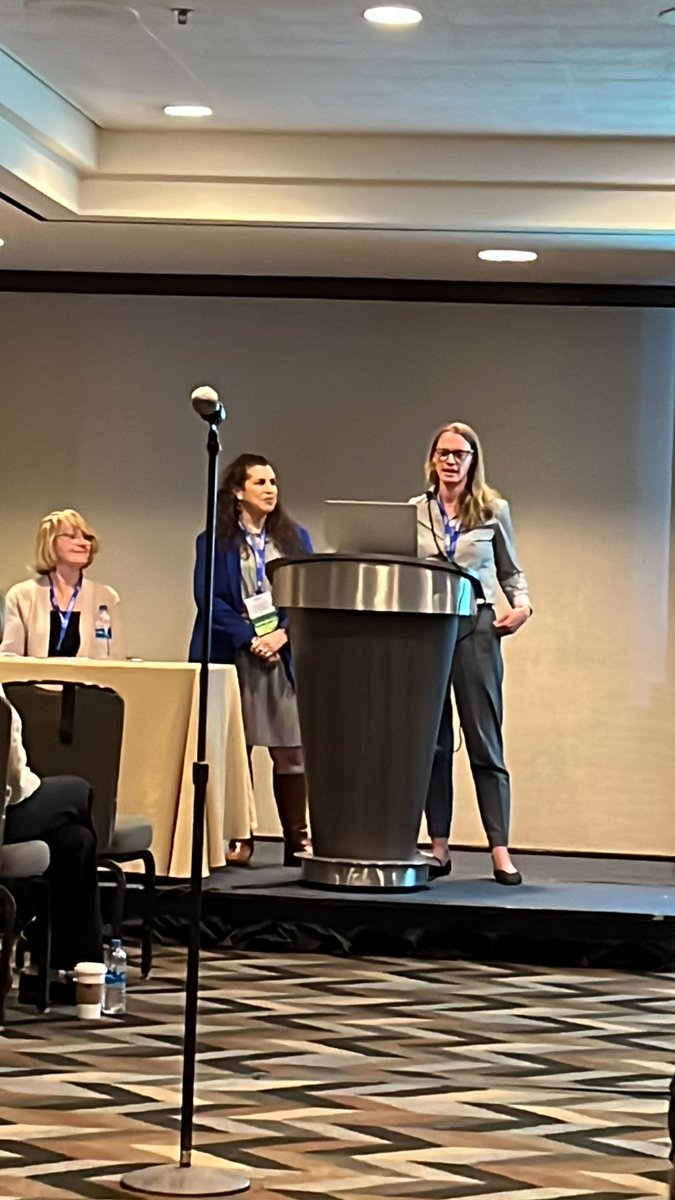 chemobrainfog's tweet photo. #AYA @SWOG committee presentation by @parsonme2002 and @ARosen380 on solving barriers to AYA #clinicaltrial participation with a focus on #diverse populations. #SWOGonc https://t.co/6AxfILQbbj