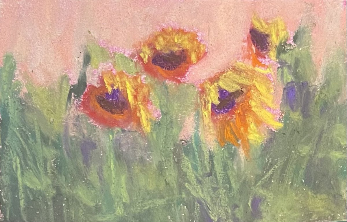 A miniature painting. 

#art #Artists #ArtistOnTwitter #sunflower #flowers #pastel #pastelart #artgallery #Alabama #dadeville #outsiderart #softpastels #orange #pink #green #photooftheday #paintingoftheday #painting