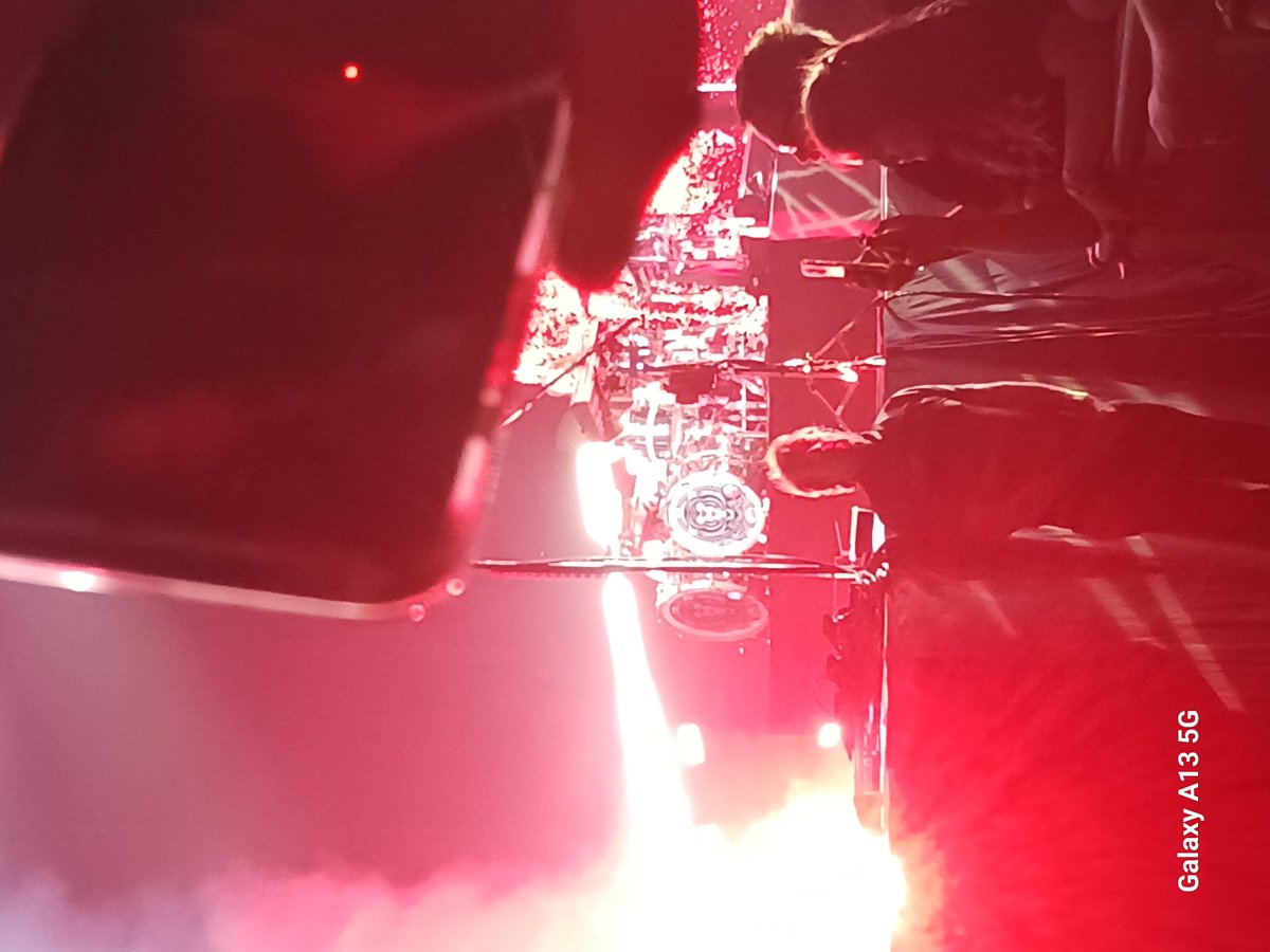 86_AndreaNBeard's tweet image. #modacenter #Portland @SXM