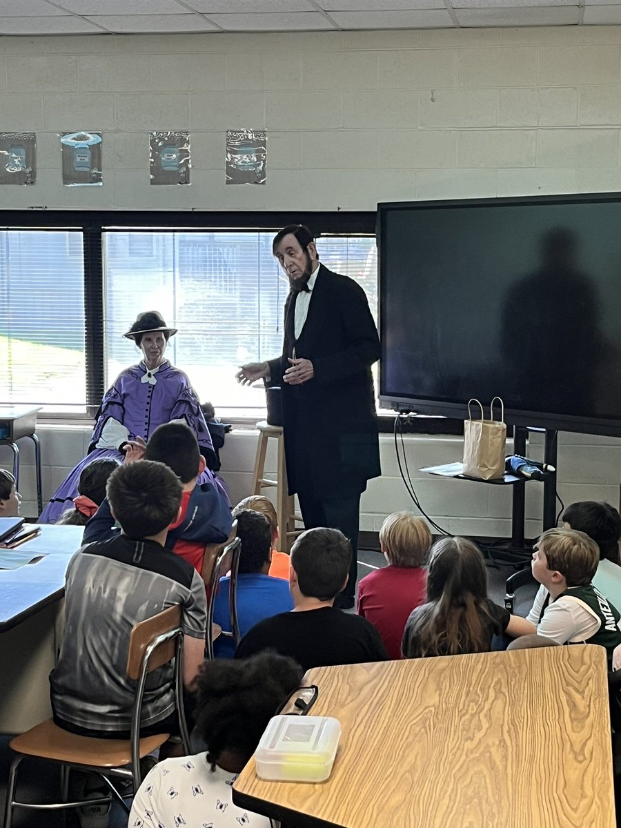 We had the pleasure of meeting the 16th  President of the United States today! Thank you to Honest Abe for an amazing presentation! <a href="/WoodlandHawks/">Woodland Elementary</a>