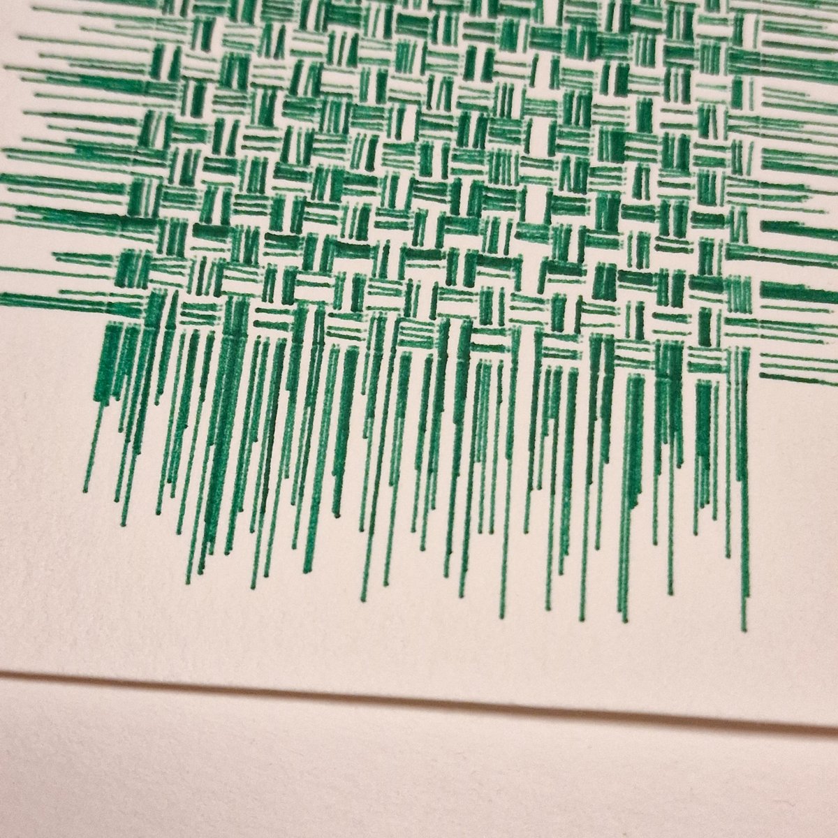 svenbjorn_fi's tweet image. This first approach suffered from what I call &quot;boring randomness&quot;.
Every line had a different ending point, everything was pure random and the strong geometric center was lost in the organic outer part. 🧵👇
#creativecoding #machinedrawing