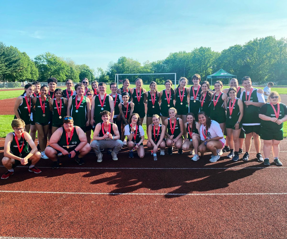 2nd place 🥈 amazing season, lots of PRs set on the track and in the field. Thank you everyone for an amazing season &amp; thank you Bristol HS for being great hosts!! Good luck at States!