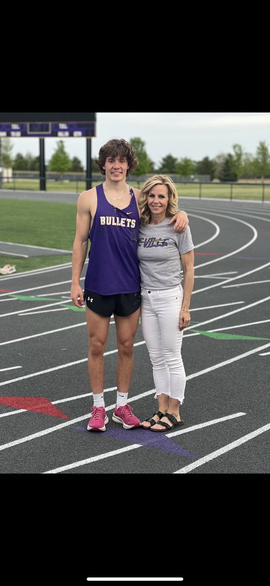 NolanBates10's tweet photo. Broke the 800m school record today, along with my bestfriend Avery who broke the school record in the mile. We are not done yet!@TrackBullets @WashkoStrength @wcusd15sports https://t.co/QYGBQHxwBb