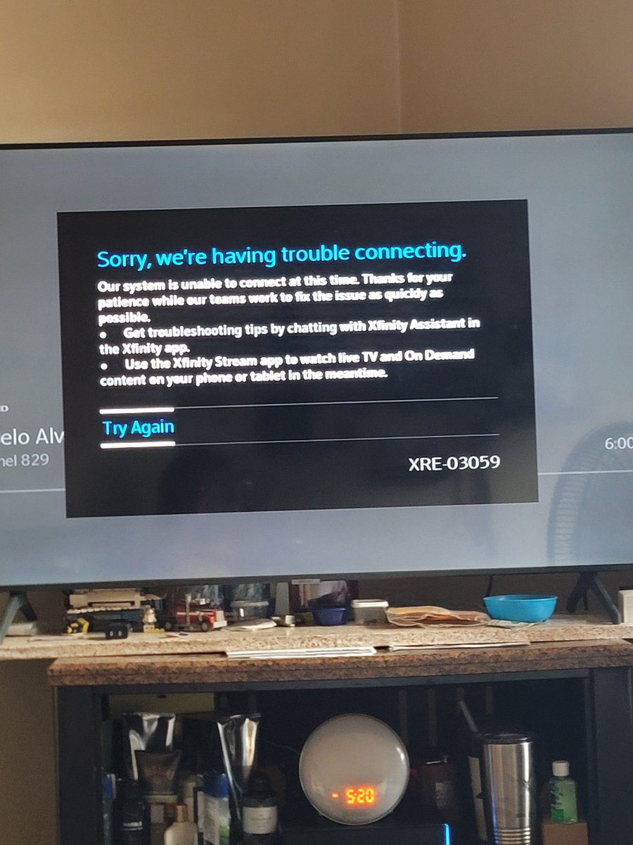 zphiiiib's tweet photo. @XfinitySupport after 50/11 calls I'm finally getting answers! Thx Jessica (cs) and Curtis (tech supv) for at least trying! #NoPPV #NotHappy #TeamHayes https://t.co/iiOBC9s9w5
