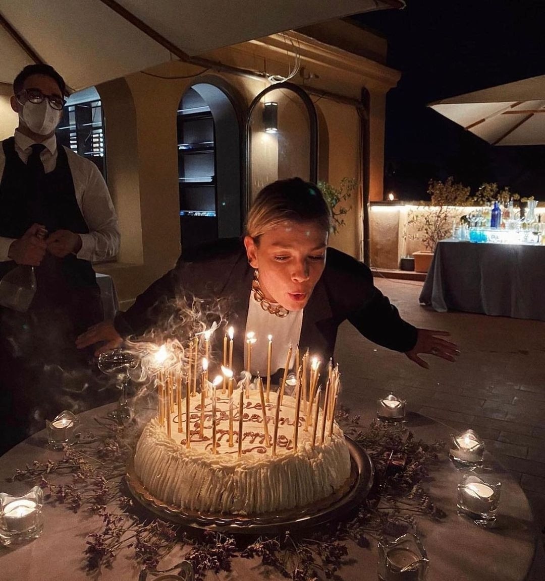 Roberta140801's tweet photo. Al mio pezzo di cuore, a te che da 13 anni sei il mio sorriso e la mia forza più grande. Tanti auguri tesoro❤️❤️
@MarroneEmma #EmmaMarrone https://t.co/K1xk0wlK8K