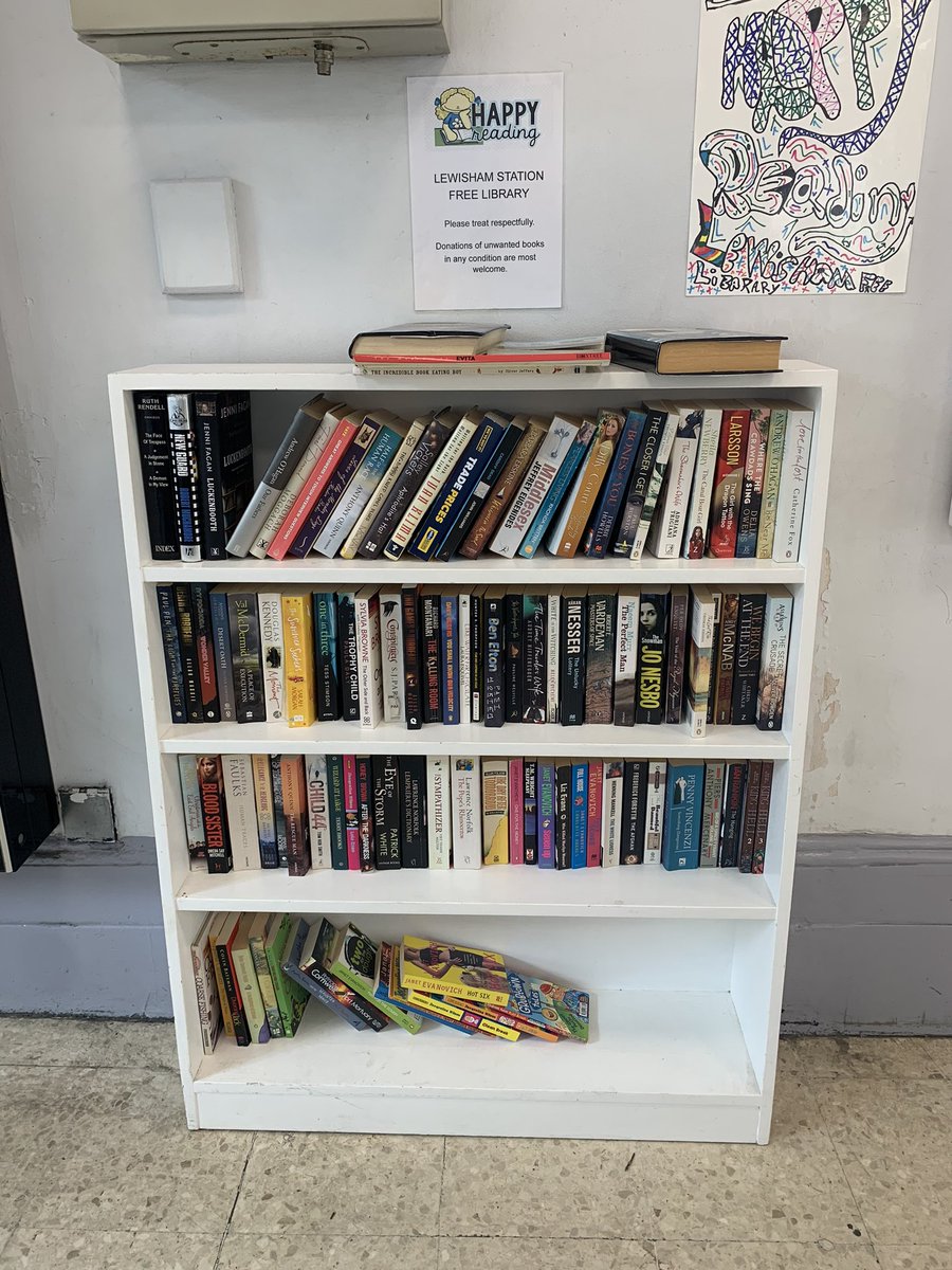 Pirpelli's tweet photo. Lovely to have the free library back @Se_Railway Lewisham Station!
#freebooks #giveandtake #reading #lovetoread https://t.co/HC9C67LvSp