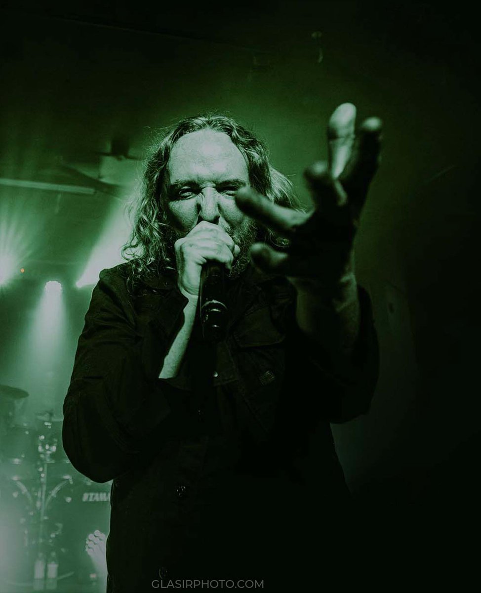 thehaloeffectse's tweet photo. Friends! Check out this killer photoset from the Worcester, MA show, courtesy of @LinaGlasir:

https://t.co/W3cGPAprFg

#thehaloeffect #nuclearblast #northamericantour https://t.co/hbyO7maTkY