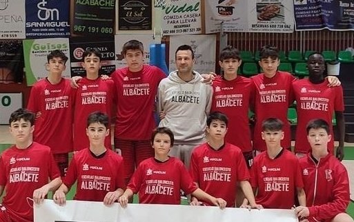 masaezmartinez's tweet photo. Pase lo que pase el sábado, sereis unos campeones👏👏👏👏

Gracias infinitas, @VilchesJC 

Esta, va por ti @alexgoncan 
💪🏻❤️🖤

#MasEBAqueNunca https://t.co/jGhTjw1e4f