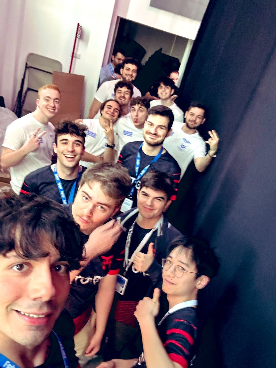 È stata una finale davvero bella, mi sono divertito molto e lo devo anche a voi! Grazie del bel gaming! <a href="/_Thraex_/">Thraex</a> <a href="/Crs9797/">Crs9797</a> @Luca_KFrost <a href="/NotLosauro/">All</a> @peppelmao <a href="/UninaIT/">Unina Federico II</a> <a href="/YutoruEsports/">Yutoru</a> @Nebula_lol <a href="/PiskHeLLo/">Mattia scandroglio</a> <a href="/Suru_lol/">Suru</a> <a href="/Cribobf/">Cribob</a> <a href="/LastBaddi/">Francesco</a> <a href="/EnricoYuQuki/">Enrico Yu</a>