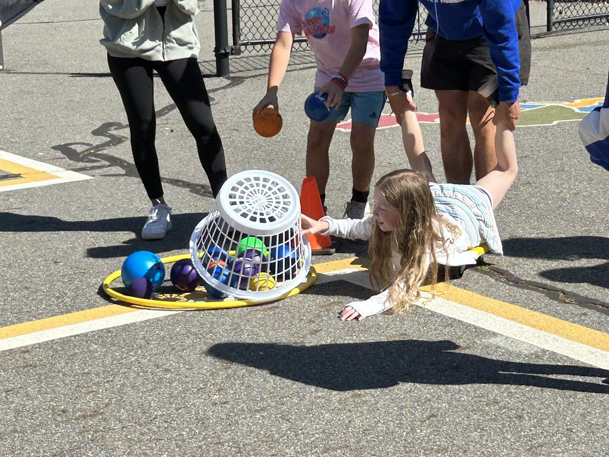 StevensCWC's tweet image. We have the best JCHS buddies!