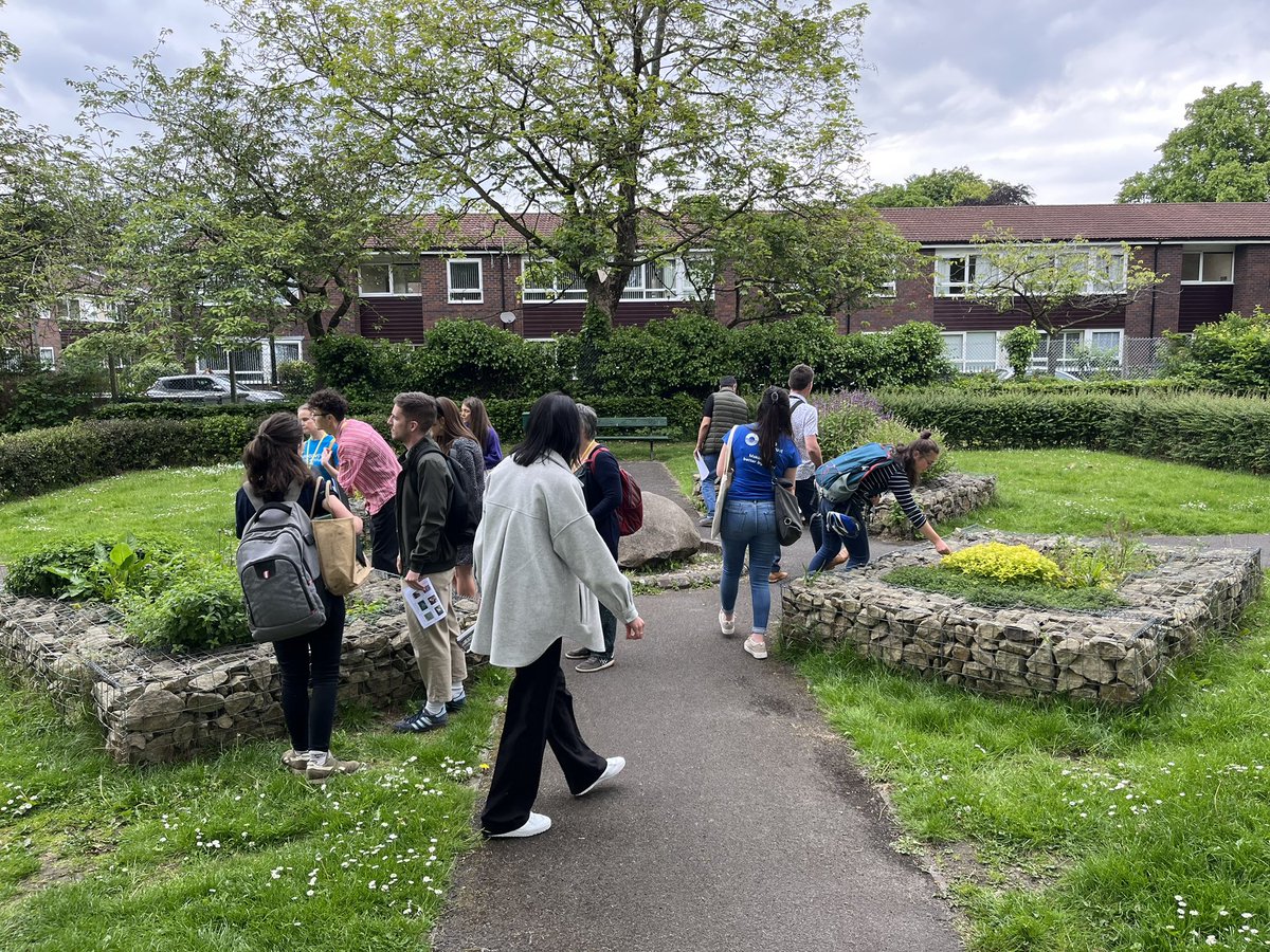 Beautiful wellbeing walk to encourage us to #takenotice and discuss the benefits of #natureonprescription for mental health  @NASPTweets @MattersSalford @Brucesspace #SPchangeslives #socialprescribing