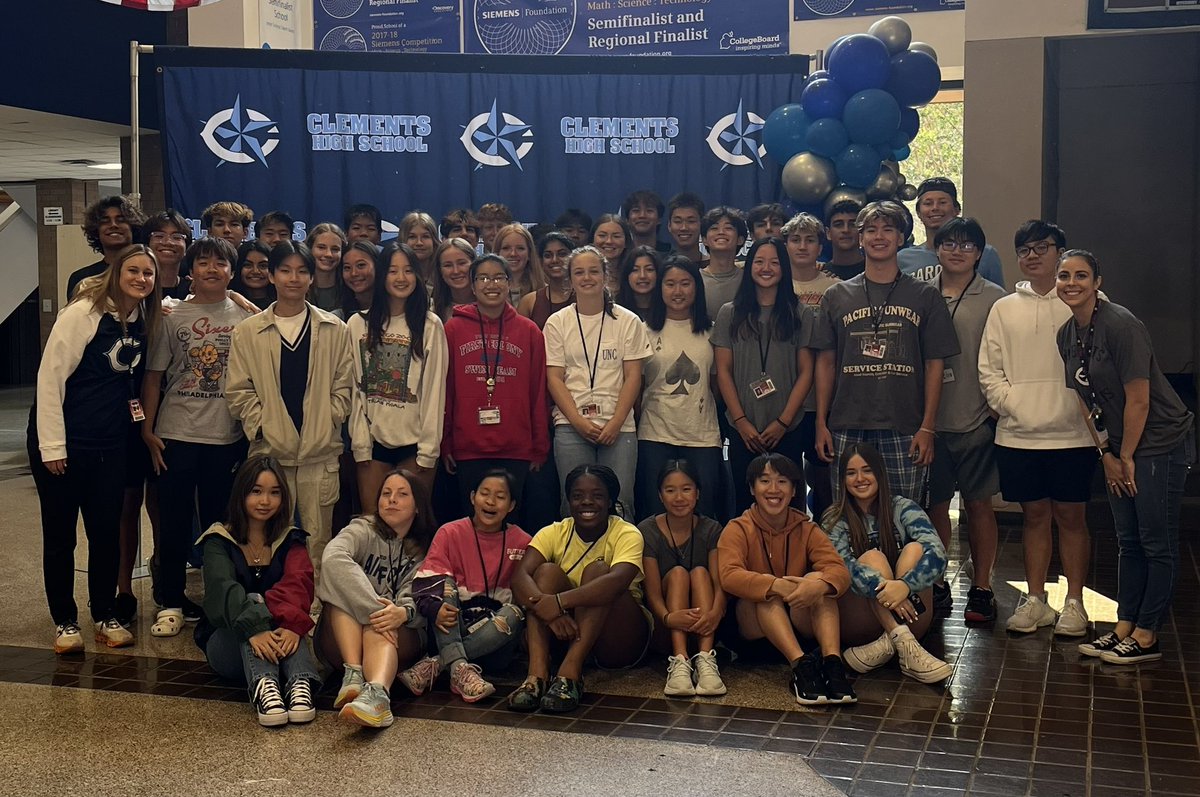 Clements Swimming tweet media