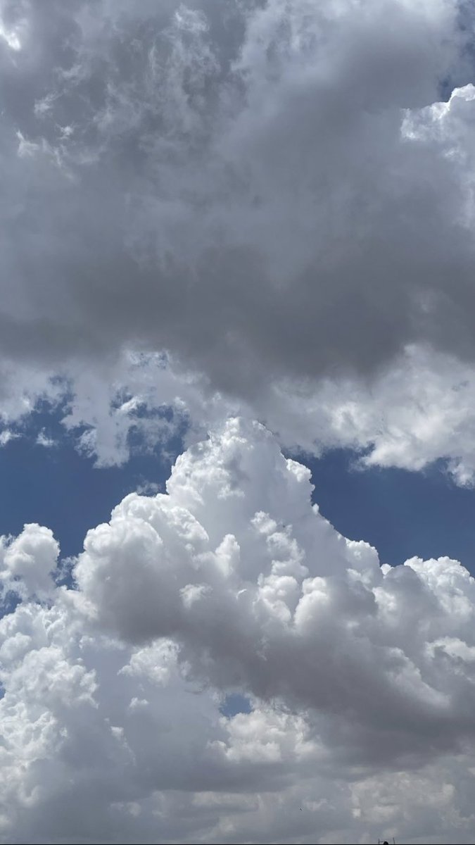 الجو صاير يجبر بخاطري اكثر من البشر 🤍🌧️

 #المدينة_المنورة
