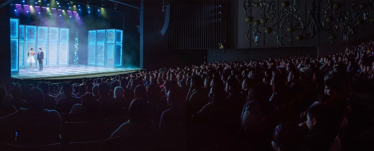 JamieElMusical's tweet photo. Sumérgete en el mundo mágico y cautivador de Jamie New. 💙

Te esperamos en el Teatro Manolo Fábregas
🎭Viernes 8:00 pm
🎭Sábado 4:30 pm y 8:00 pm
🎭Domingo 5:00 pm
🎟Boletos en https://t.co/bFG5Wqwdtv y en taquilla.

#TodoElMundoHablaDeJamie https://t.co/GMTN1LZJsh
