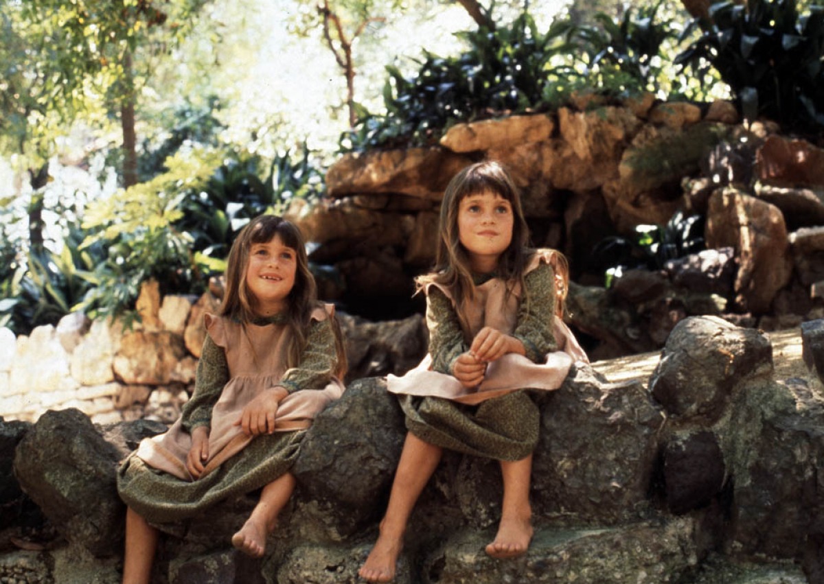 LIWMuseumWG's tweet photo. Happy Birthday to Rachel Lindsay Greenbush &amp; Sidney Robyn Greenbush who played Carrie Ingalls on the television show, "Little House on the Prairie"!! #HappyBirthdaytoYou #LHOTP #WalnutGroveMN https://t.co/ddzbLbsi8j