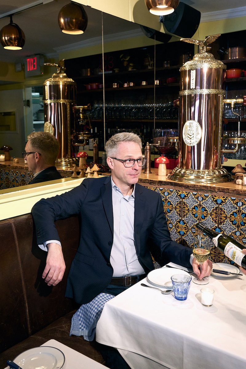 For Maclean's, @cnutsmith set out on a coast-to-coast eating jag to uncover Canada's 20 best places to eat. Hear Chris talk about the making of the list—and two of his favourite spots—in this @TheCurrentCBC interview with @mattgallowaycbc.

🎧 Listen now: ow.ly/EQP250OwLRH