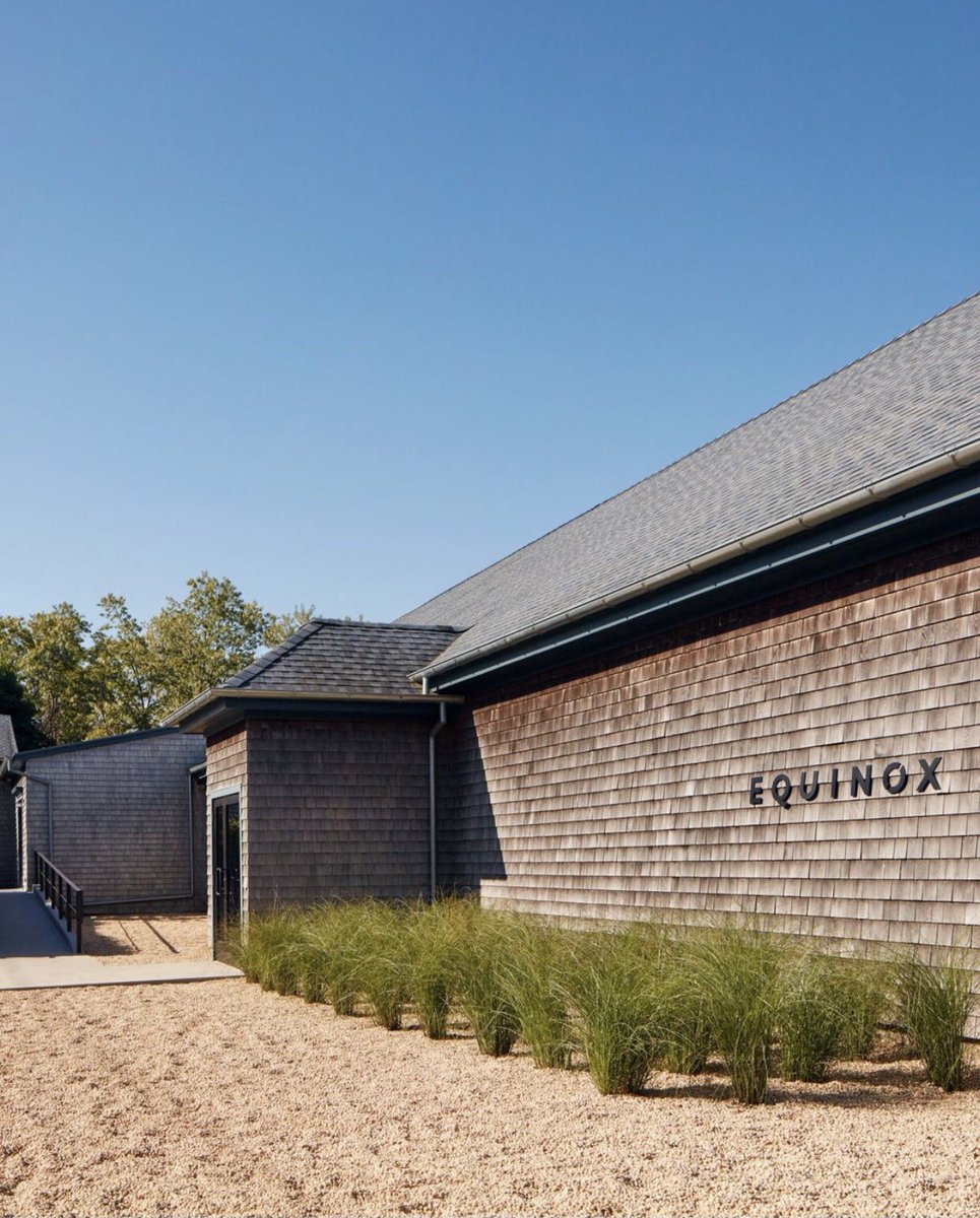 Real Estate Showcase tweet media